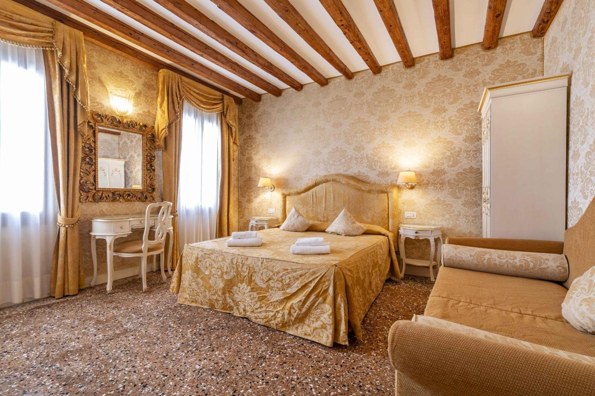 Residence Ca' Di Malta Arsenale By Wonderful Italy Венеція Екстер'єр фото
