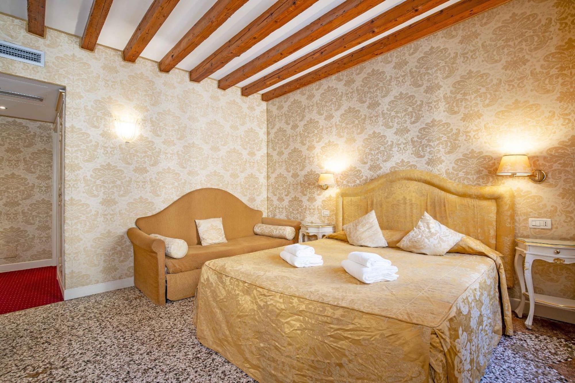 Residence Ca' Di Malta Arsenale By Wonderful Italy Венеція Екстер'єр фото